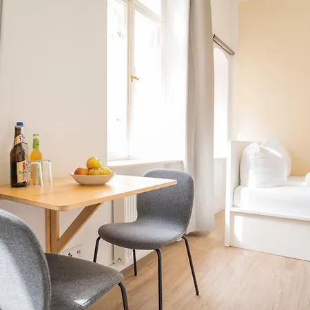 Homaris Frankfurter Allee Lejlighedshotel