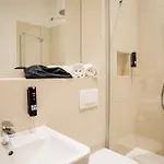 Frankfurter Allee By Sabine Apart-hotel 3*