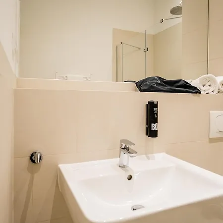 Homaris Frankfurter Allee 3* Βερολίνο