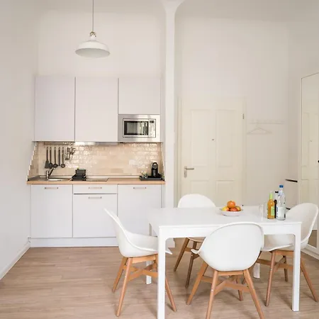 Homaris Frankfurter Allee Aparthotel