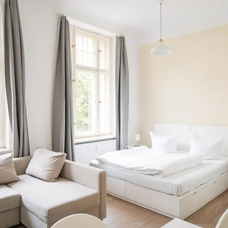 Homaris Frankfurter Allee 3* Βερολίνο