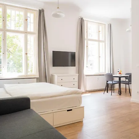 Homaris Frankfurter Allee *