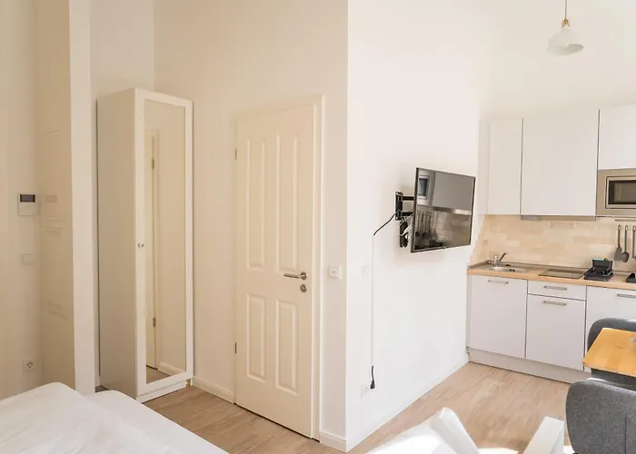 Frankfurter Allee Apartments By Sabine Aparthotel 3*