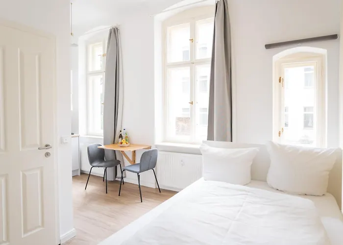 Aparthotel Frankfurter Allee Apartments By Sabine