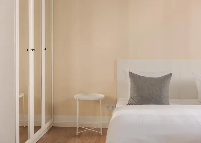 Apart Otel Homaris Frankfurter Allee Berlin