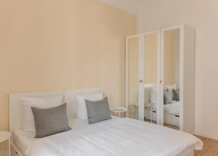 Homaris Frankfurter Allee Apart Otel