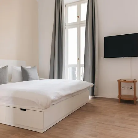 Apartahotel Homaris Frankfurter Allee
