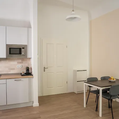 Homaris Frankfurter Allee Apartahotel *